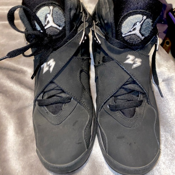 Jordan’s - Picture 1 of 7